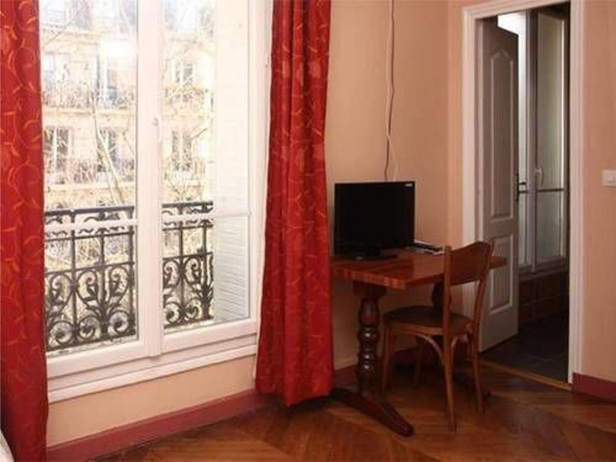 Hotel Baudin Párizs Kültér fotó